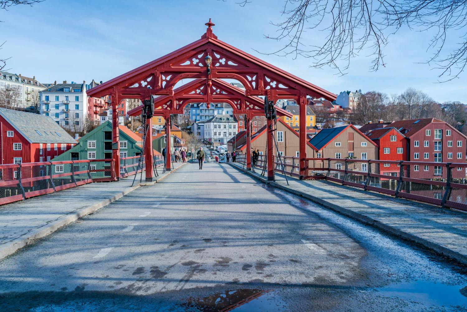 shutterstock 2139841185 Vanhankaupungin silta